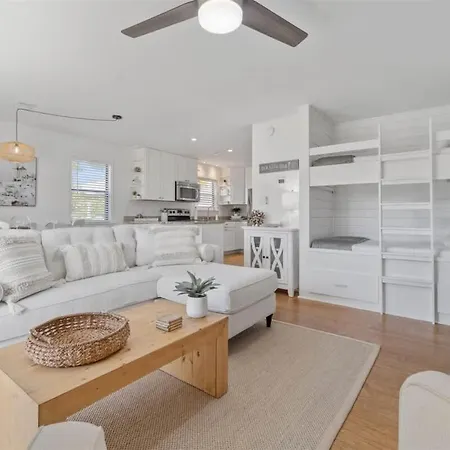 Sea Esta 30A Beautiful Condo Close To Beach